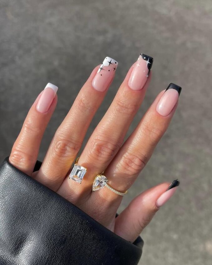 Czarne i białe paznokcie, czarny manicure French