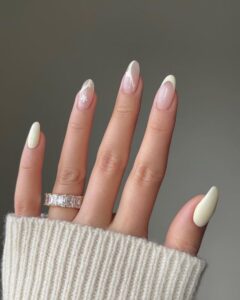 Read more about the article Elegancki manicure bez zdobień z lakierami Indigo Nails: pomysły, zdjęcia i porady