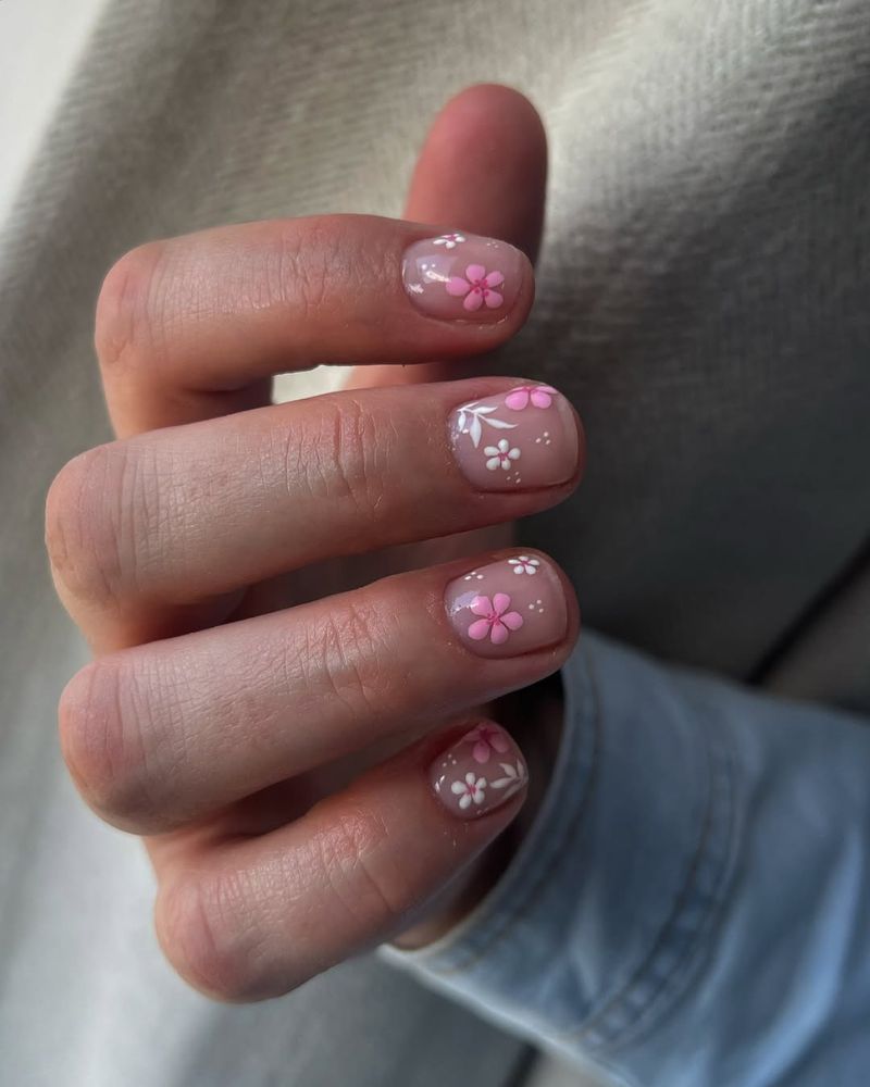 Read more about the article Manicure na krótkie paznokcie z lakierami Gelish – pomysły i porady