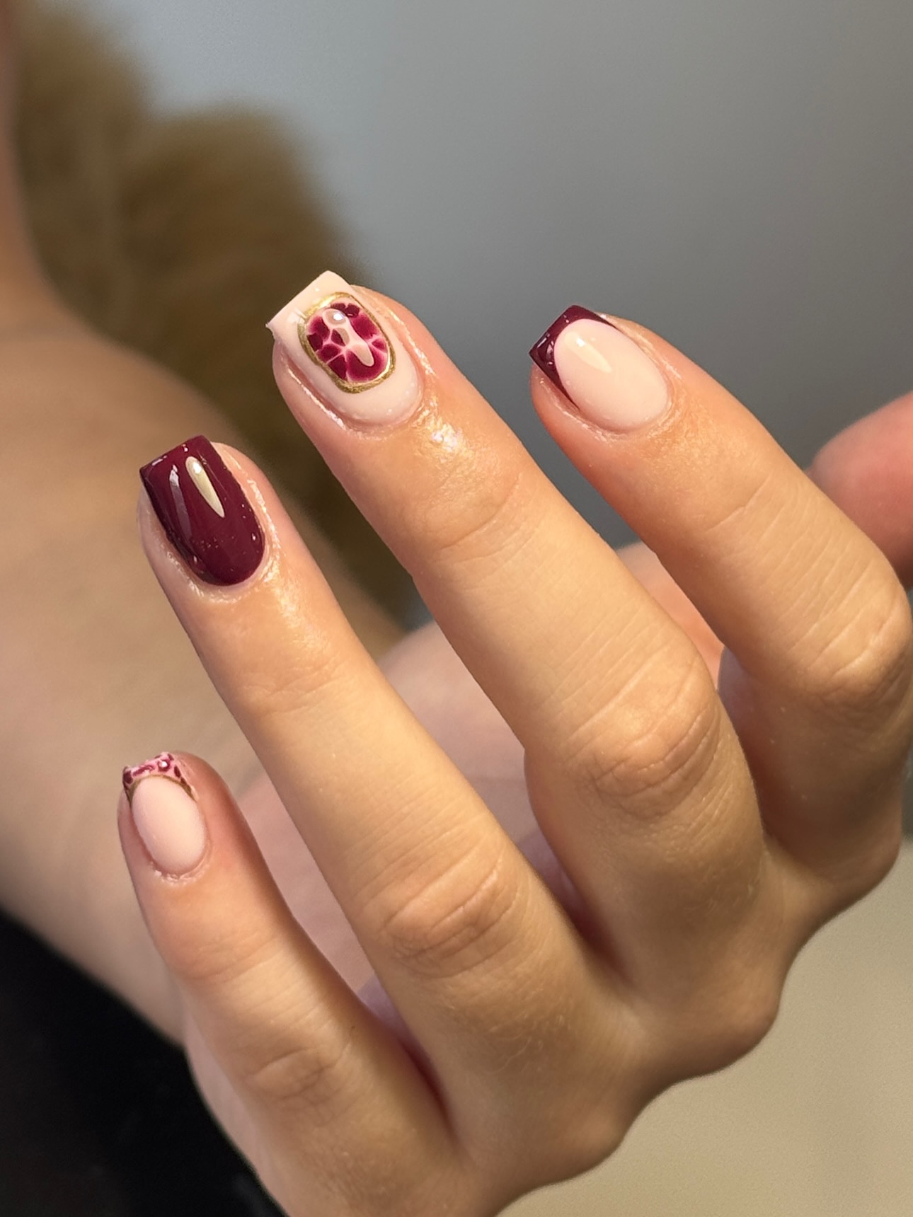 Soczysty glamour na końcówkach palców