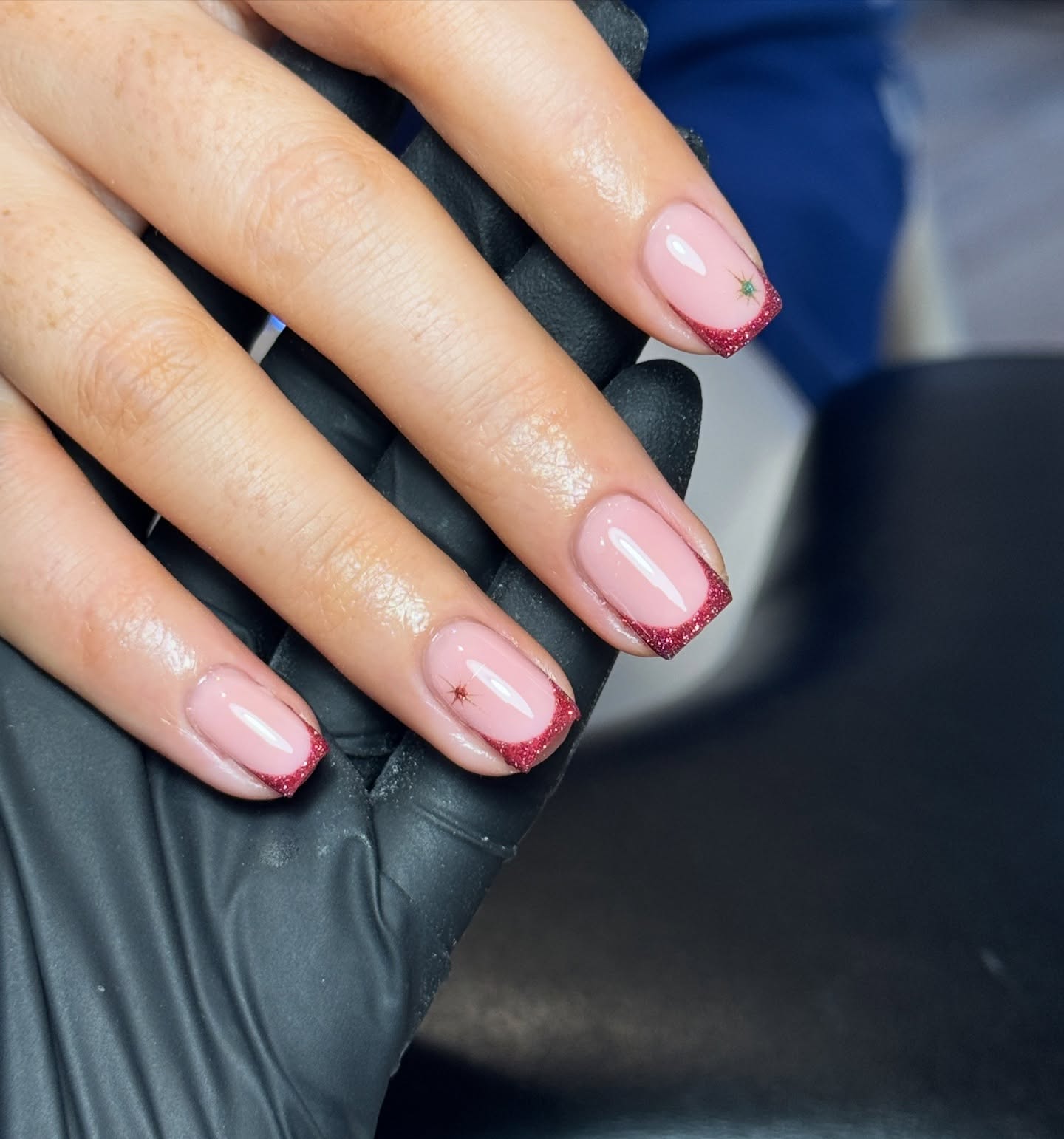 Piękny akcent na końcówkach – sekret uroku!