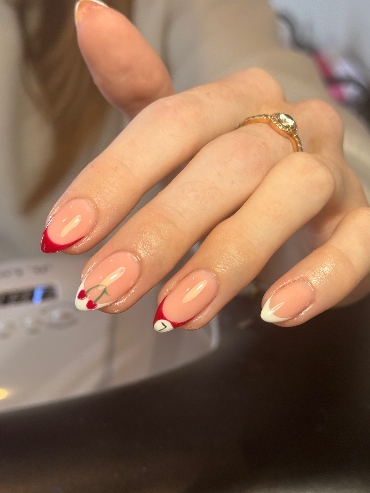 Jagodowy nastrój: wiśnie i eksperymenty kolorystyczne