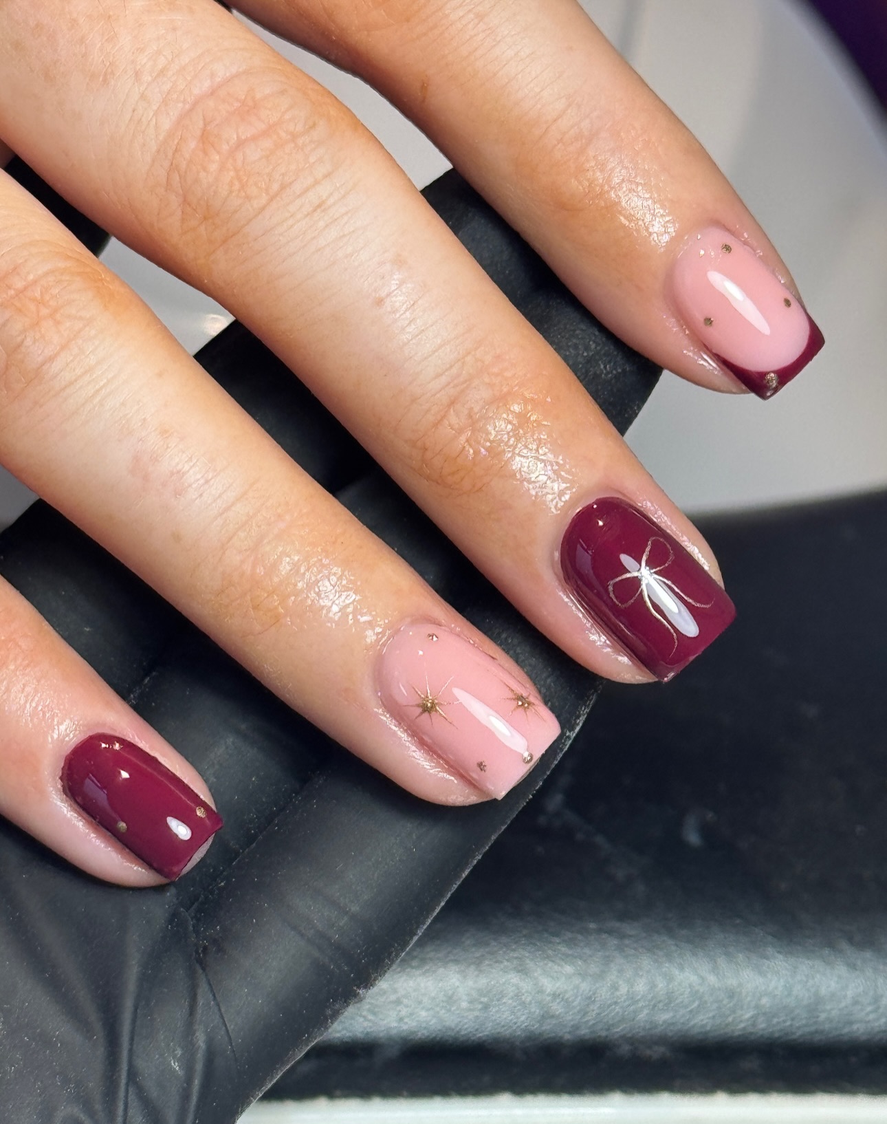 Stylowy kontrast dla Twoich paznokci!