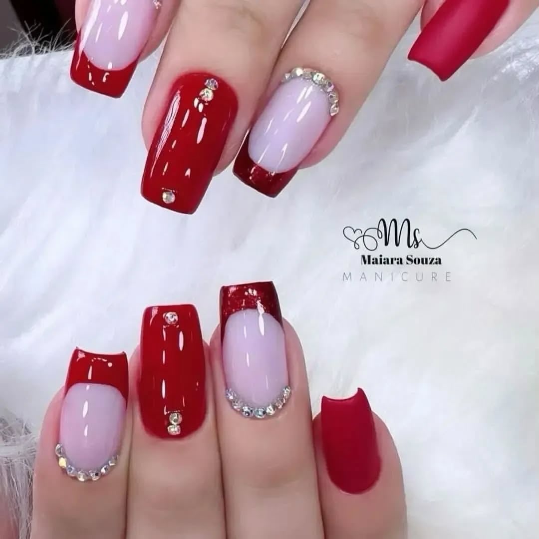 Czerwony szyk: luksus na końcówkach palców