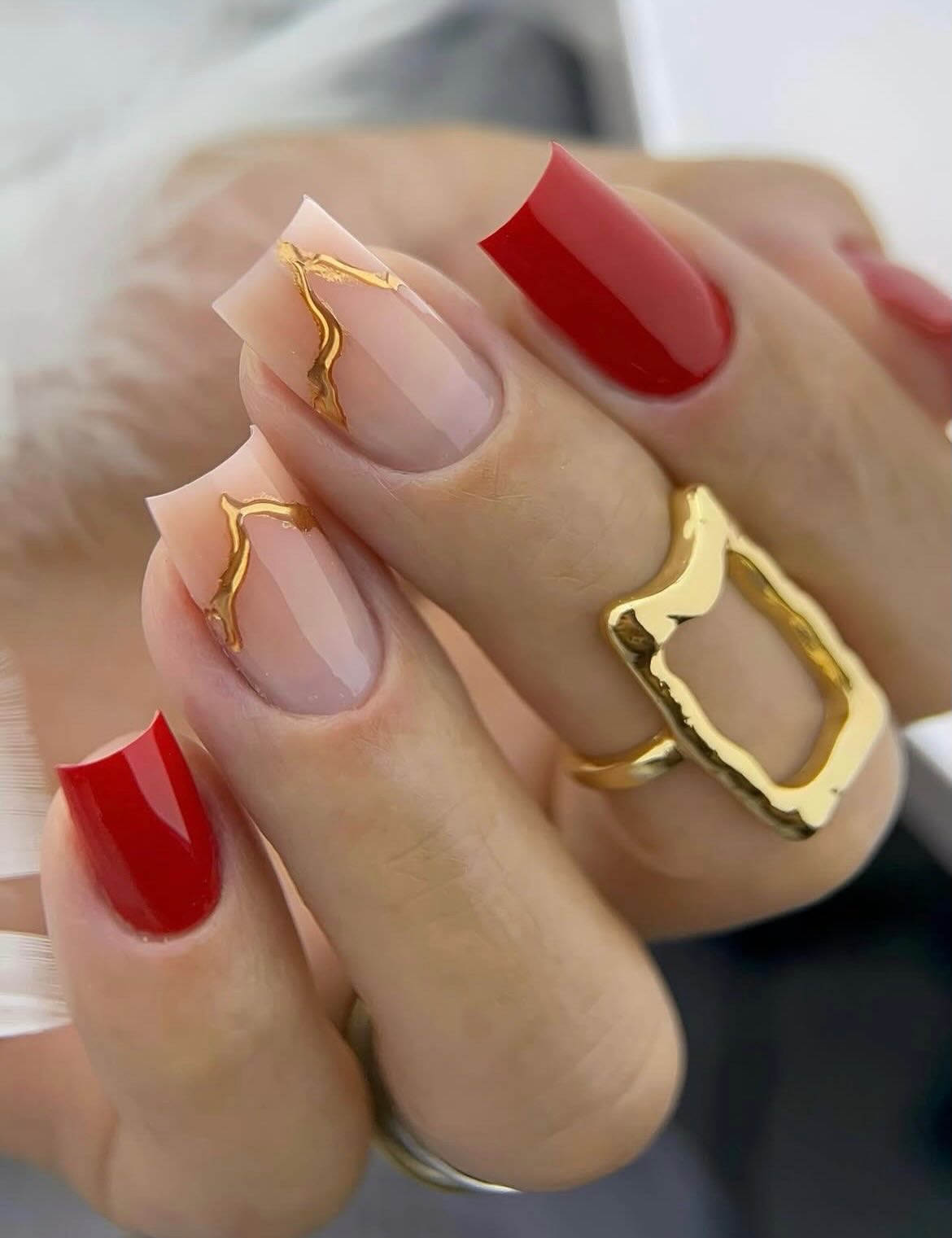 Elegancja w każdym detalu: manicure, który zachwyca!