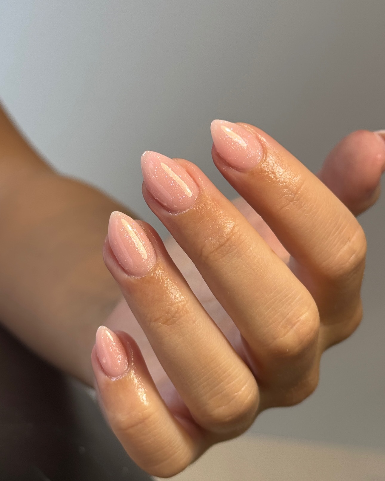 Sekret delikatności w każdym pociągnięciu pędzla