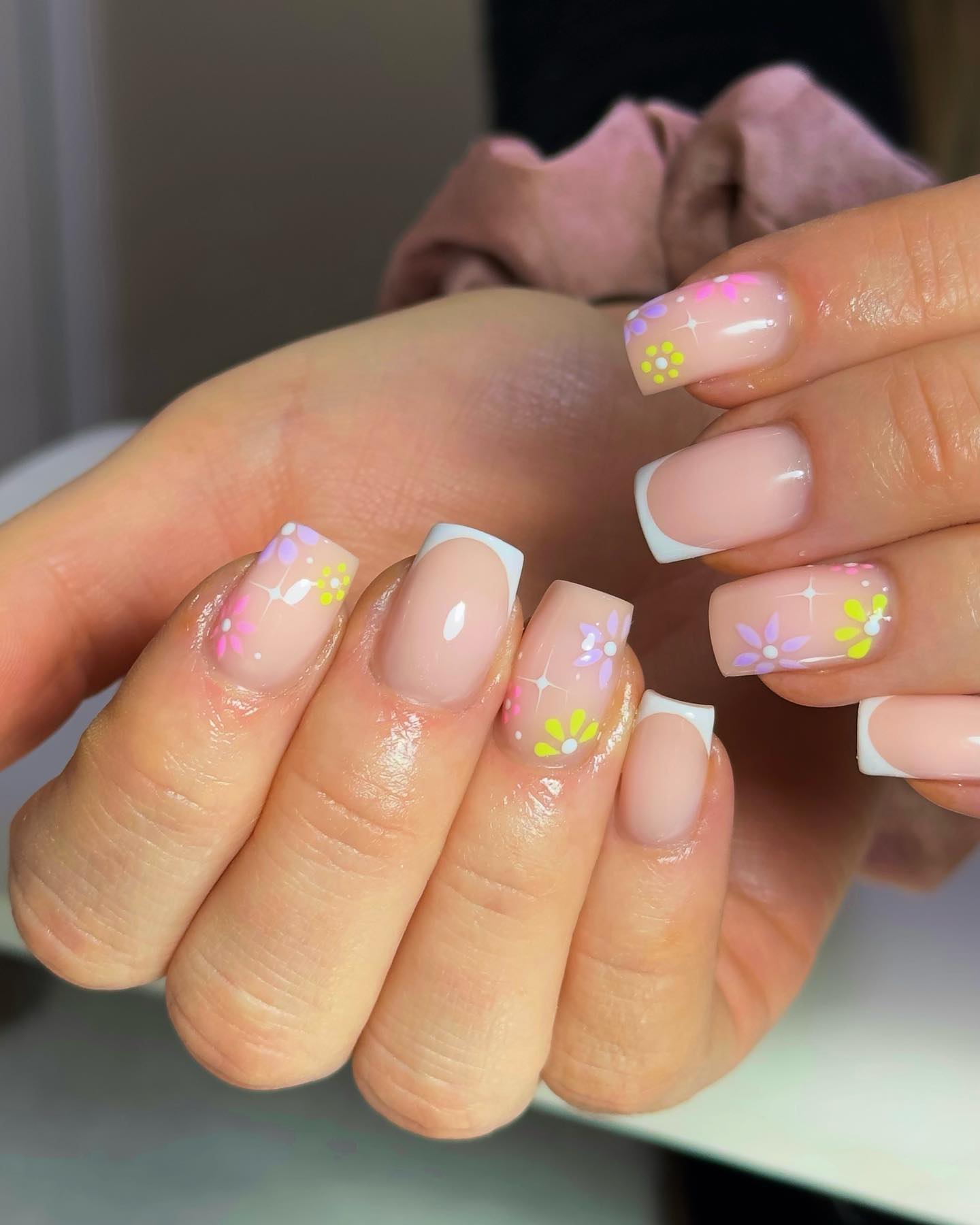 Kwiatowa inspiracja na opuszkach palców