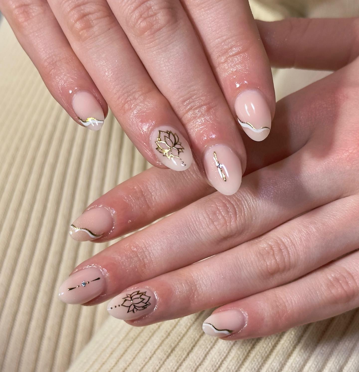 Wyrafinowany minimalizm: elegancja w detalach