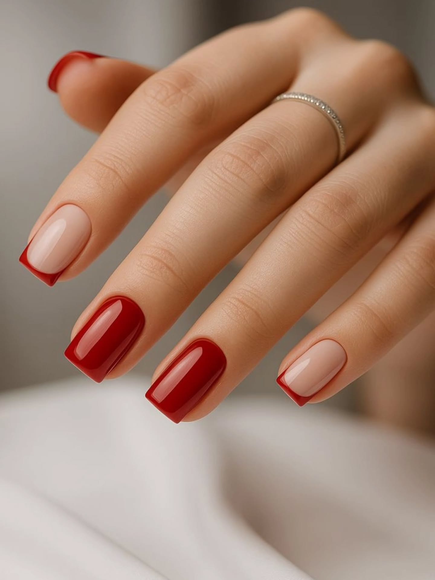 Czerwony francuski cud: manicure, który zachwyca