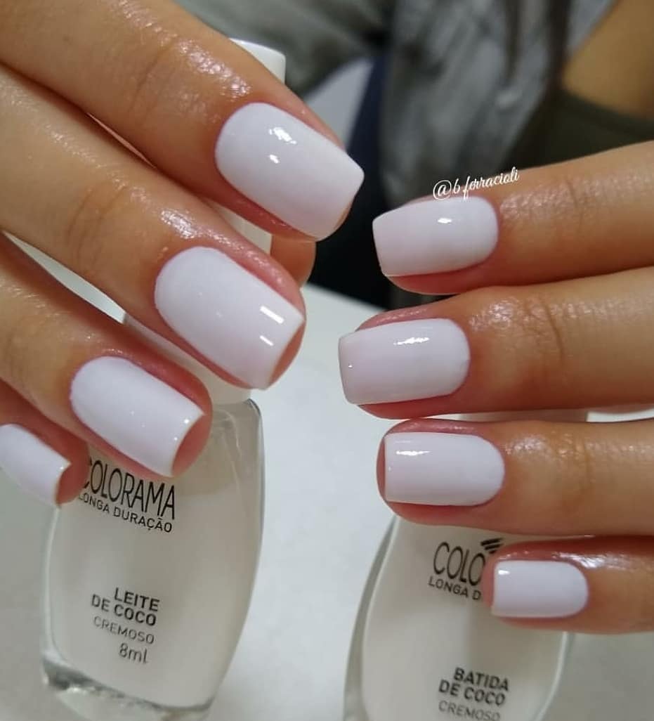 Zimowa delikatność na Twoich paznokciach