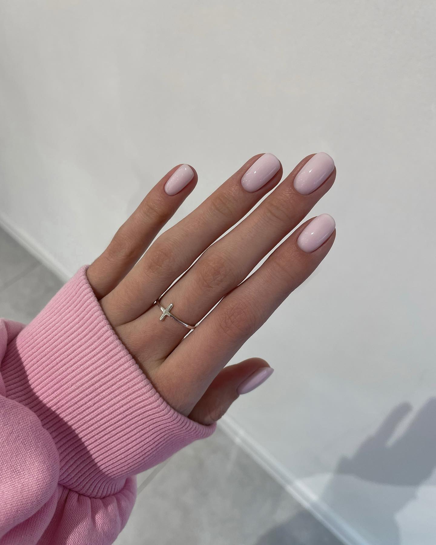 Pastelowa delikatność na paznokciach!