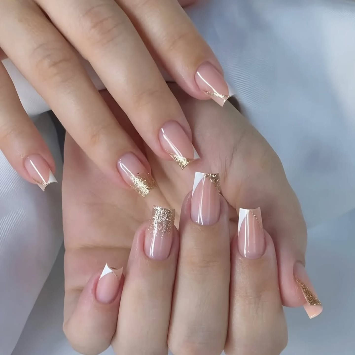 Złoty blask w każdym pociągnięciu