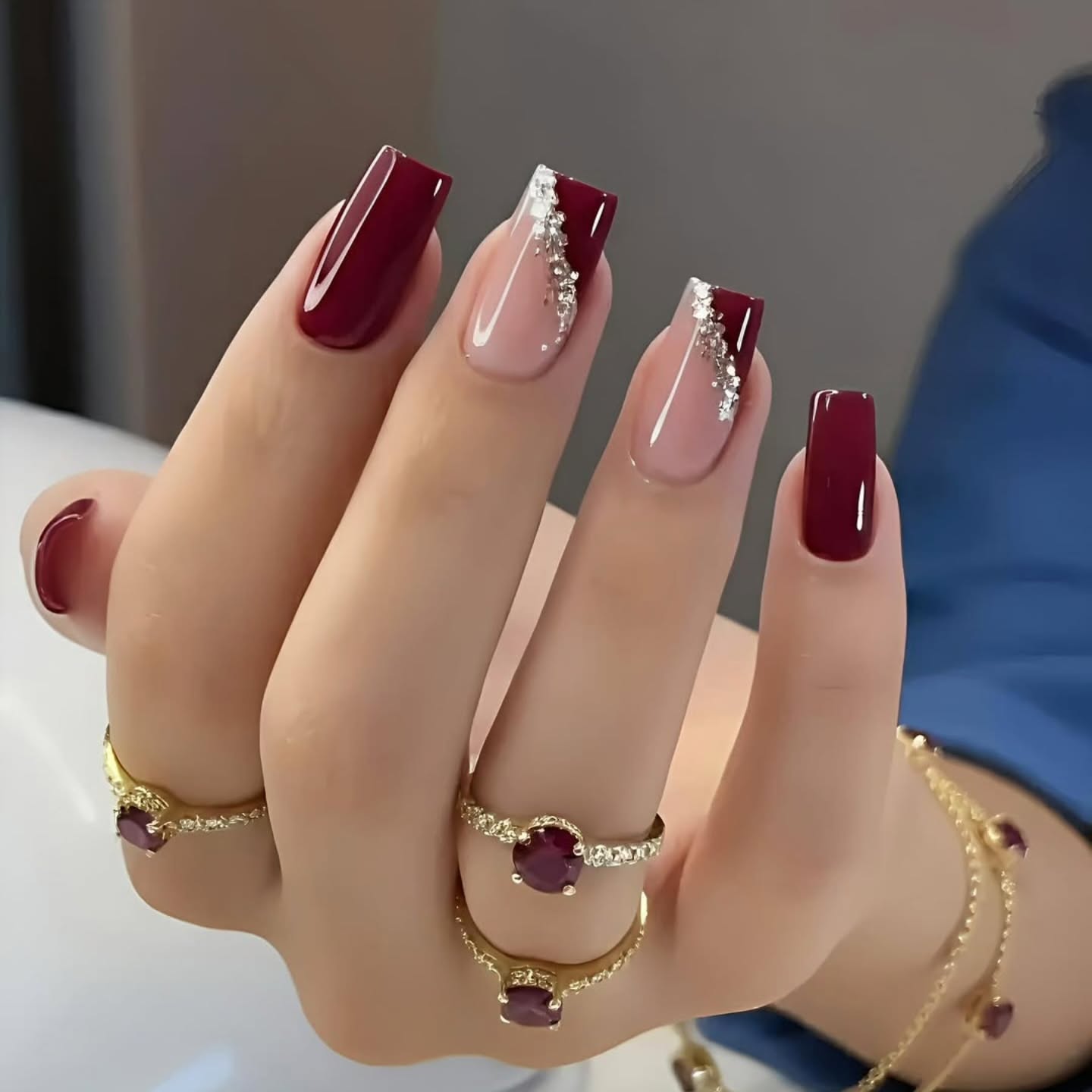 Elegancja w winnej tonacji