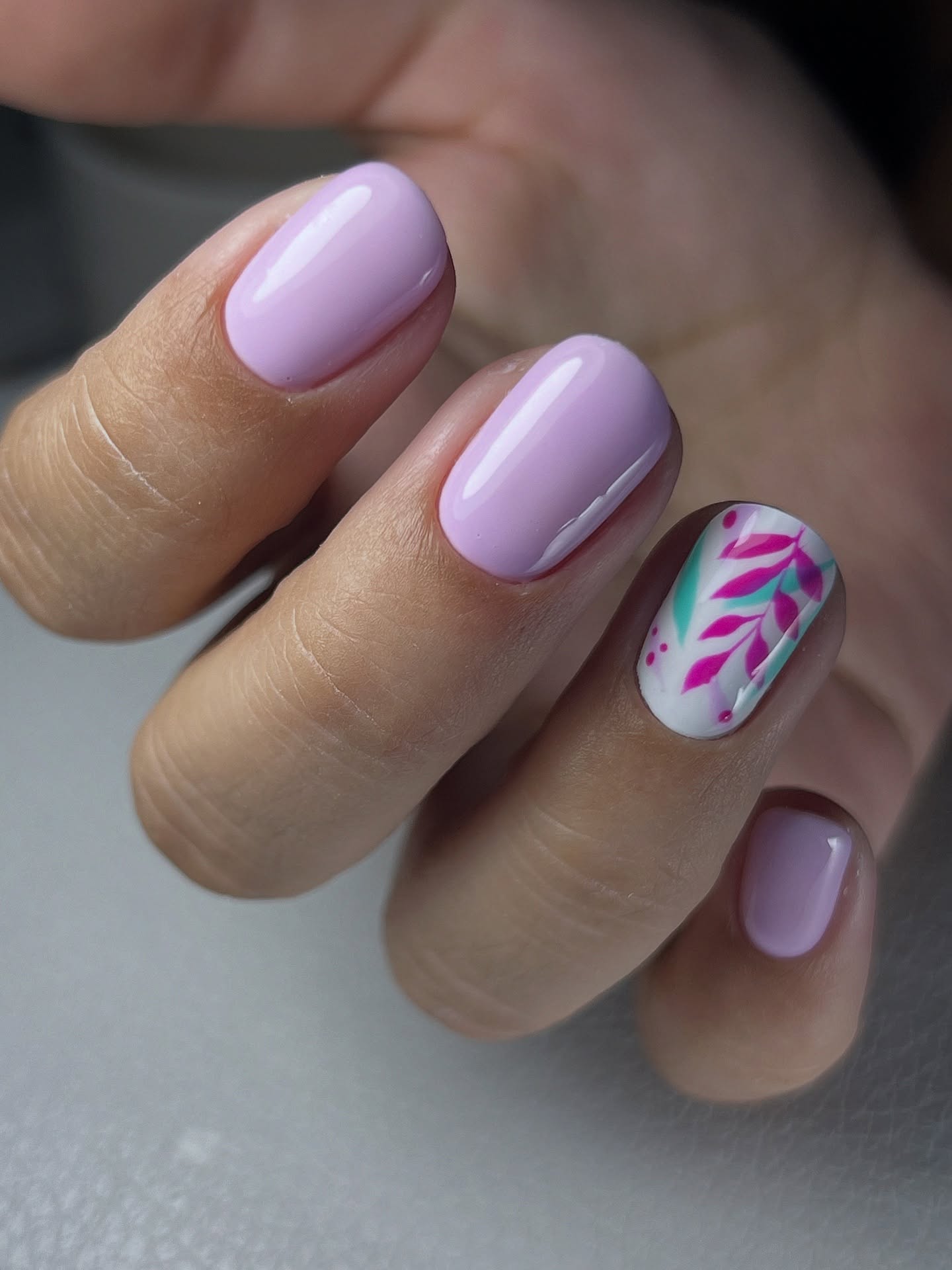 Rozkwit wiosny na Twoich paznokciach!