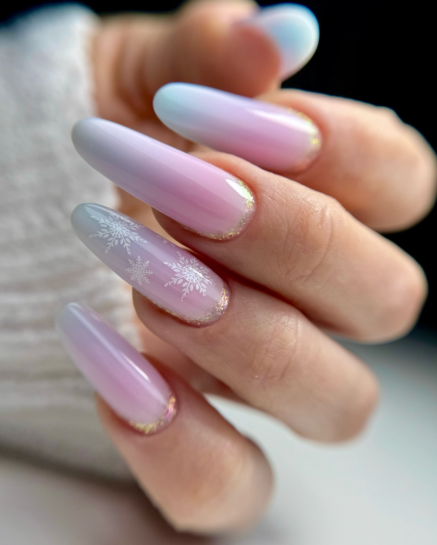 Zimowa bajka na paznokciach