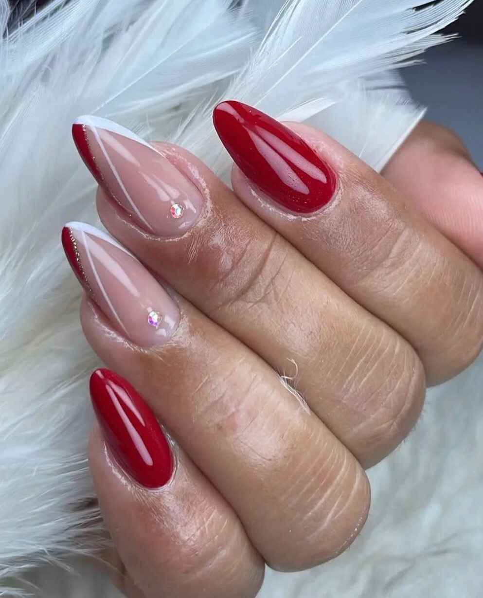 Czerwony szyk: elegancja i styl na Twoich paznokciach