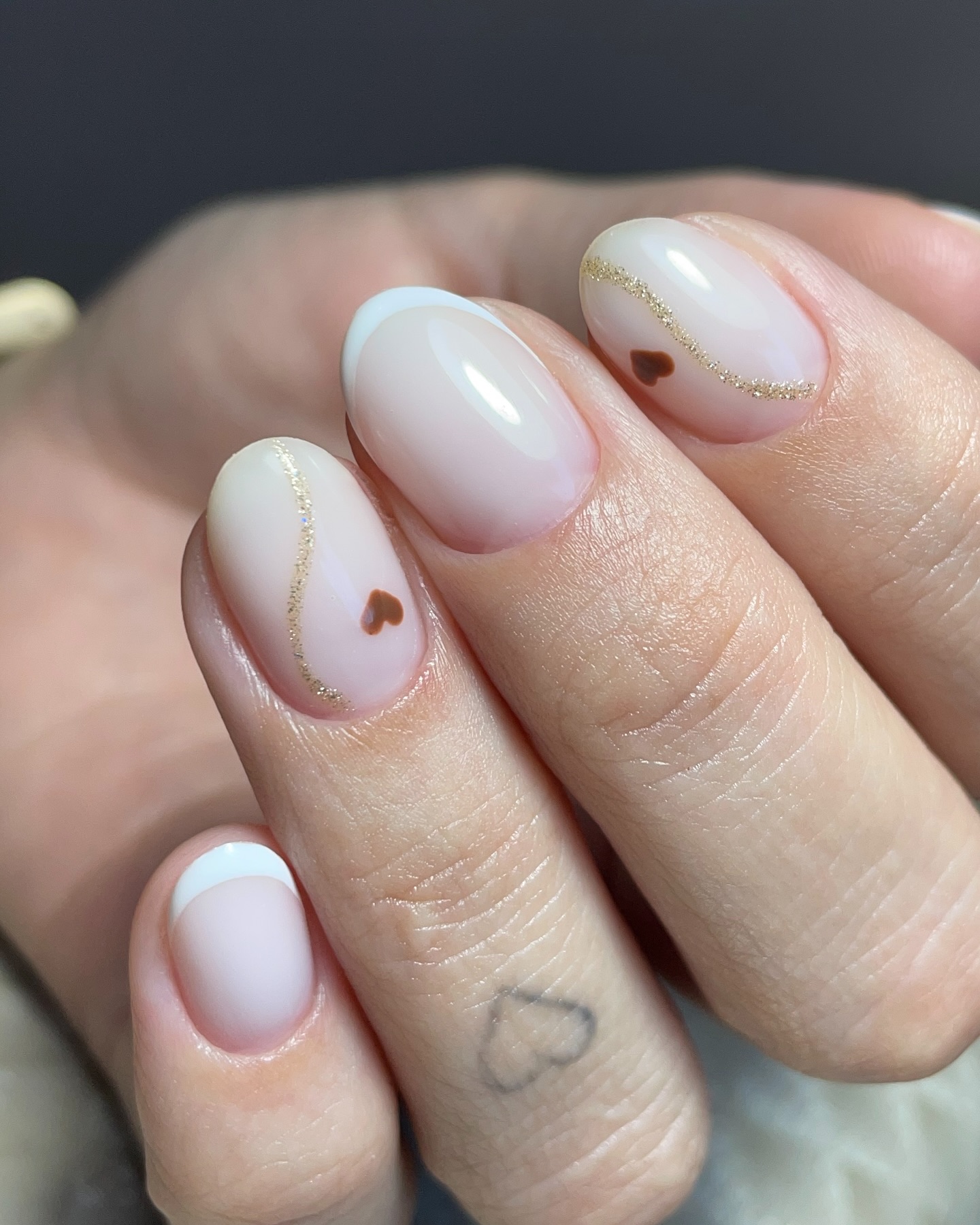 Delikatność i złoto w jednym ruchu