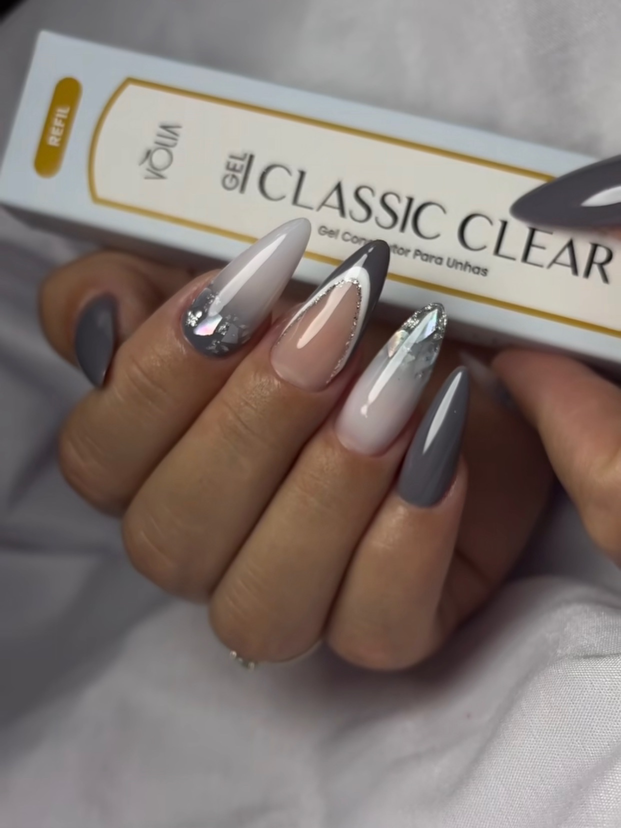 Blask minimalizmu: gra designu i odwagi