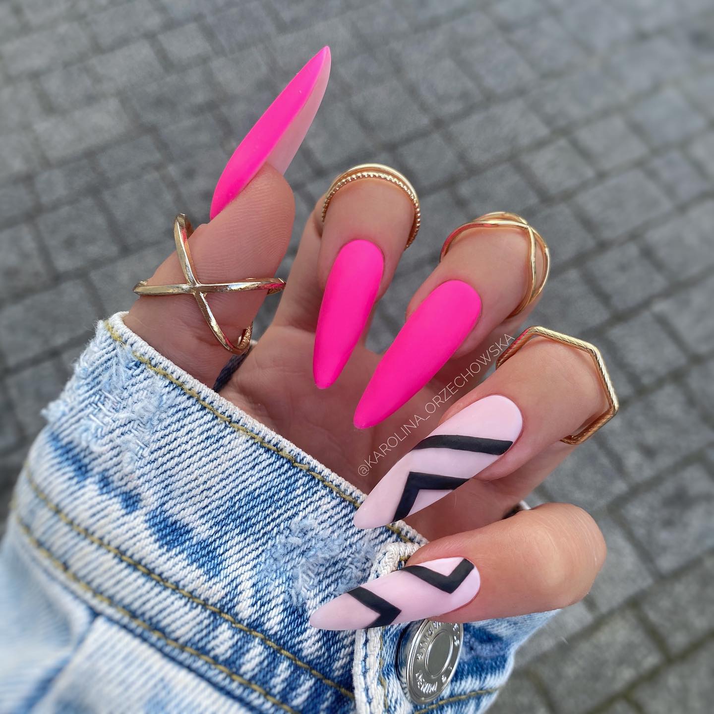 Eksplozja koloru i grafiki na Twoich paznokciach