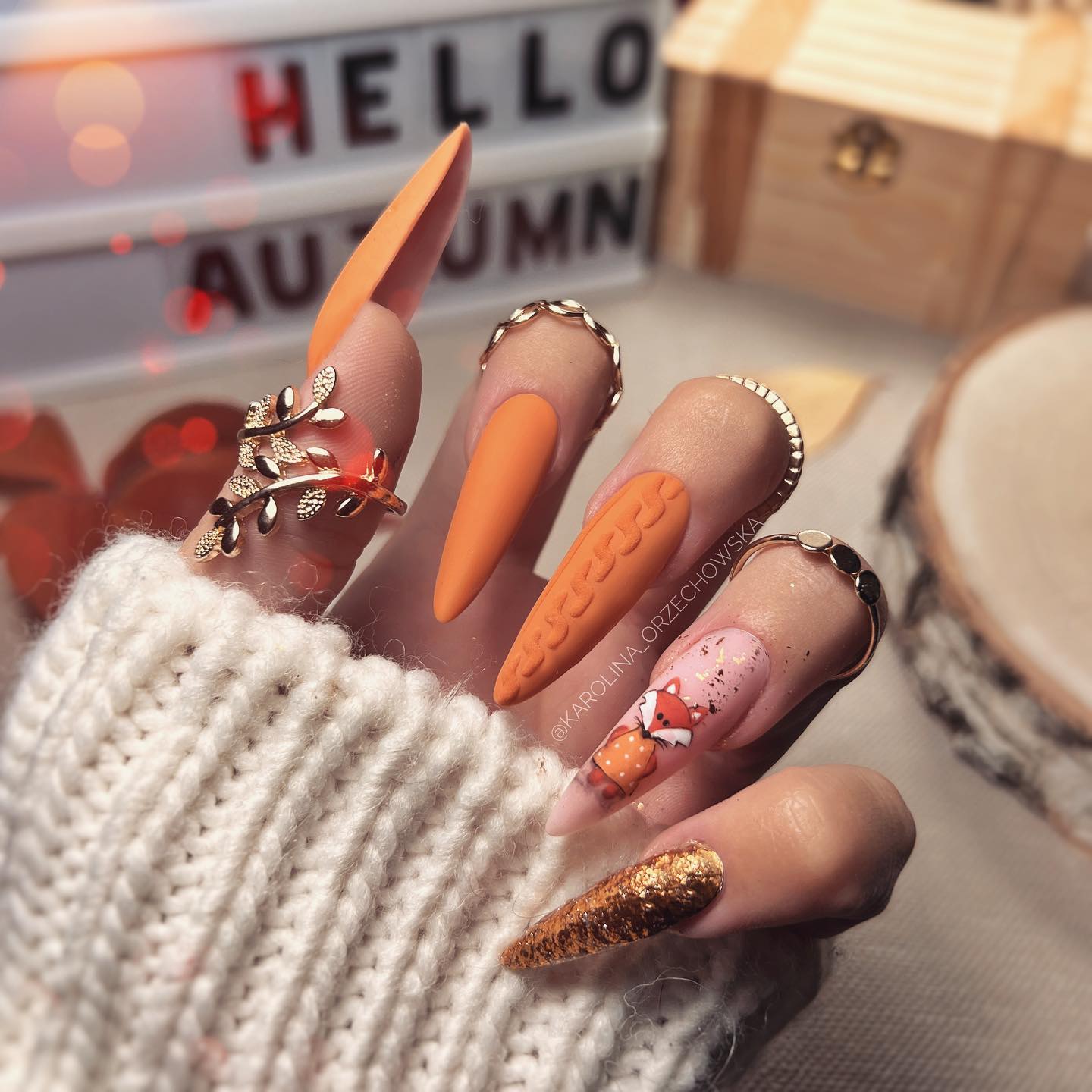 Jesienny kalejdoskop na paznokciach