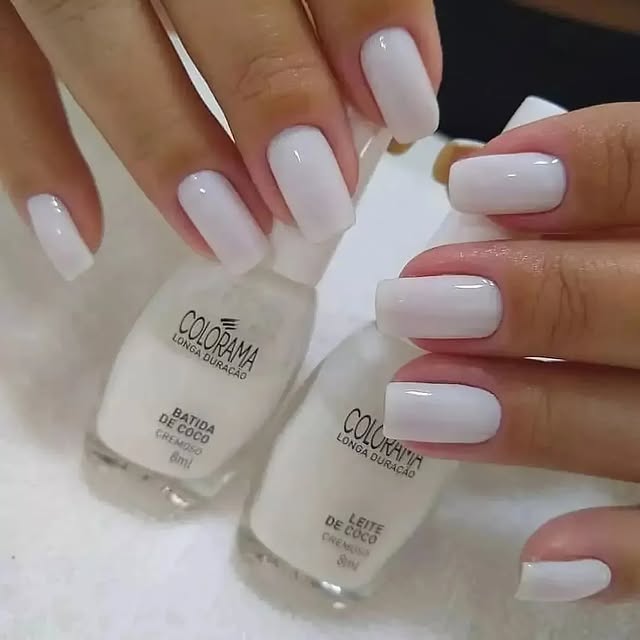 Nieskazitelna delikatność: biały manicure dla prawdziwych królowych