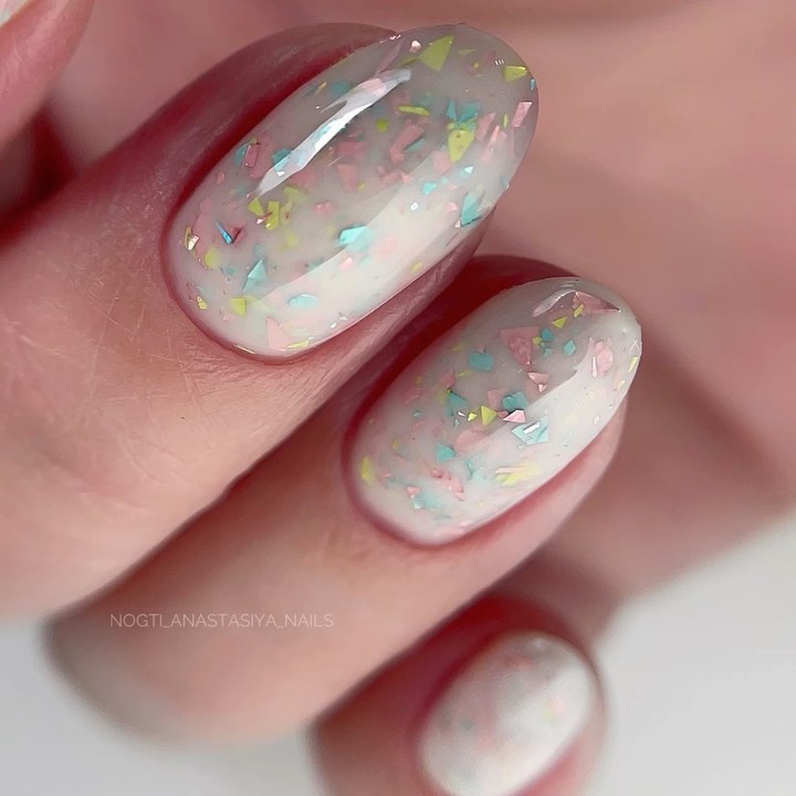 Kolorowy wszechświat na paznokciach!