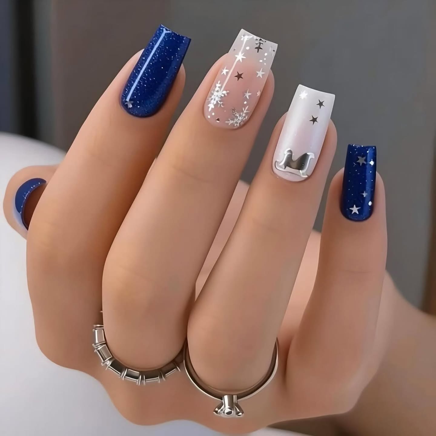 Świąteczny blask zimowej nocy