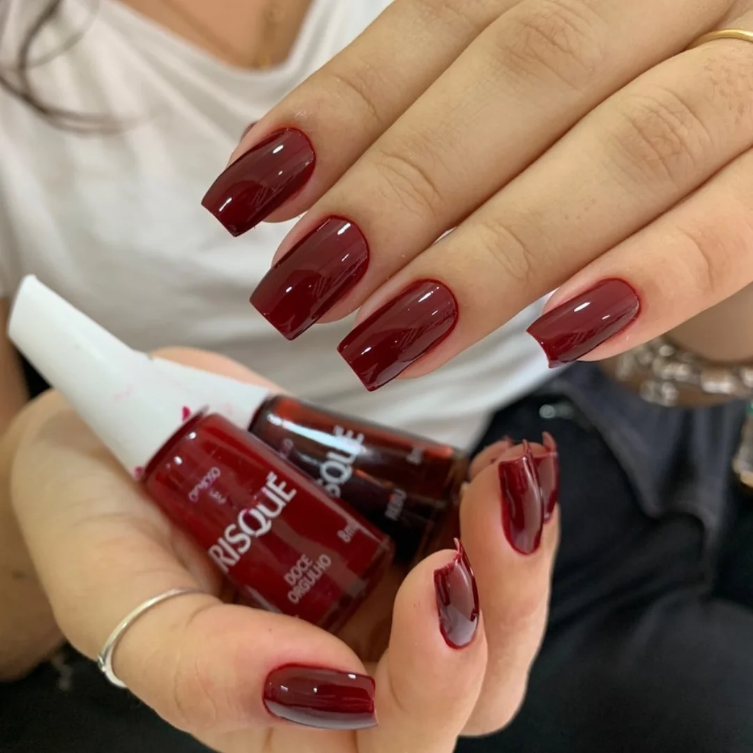 Namiętne bordo: kolor prawdziwej klasyki!