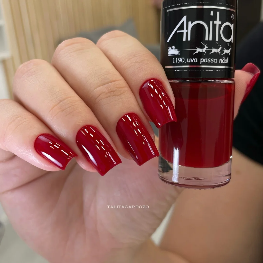 Czerwony szyk: prostota, która urzeka