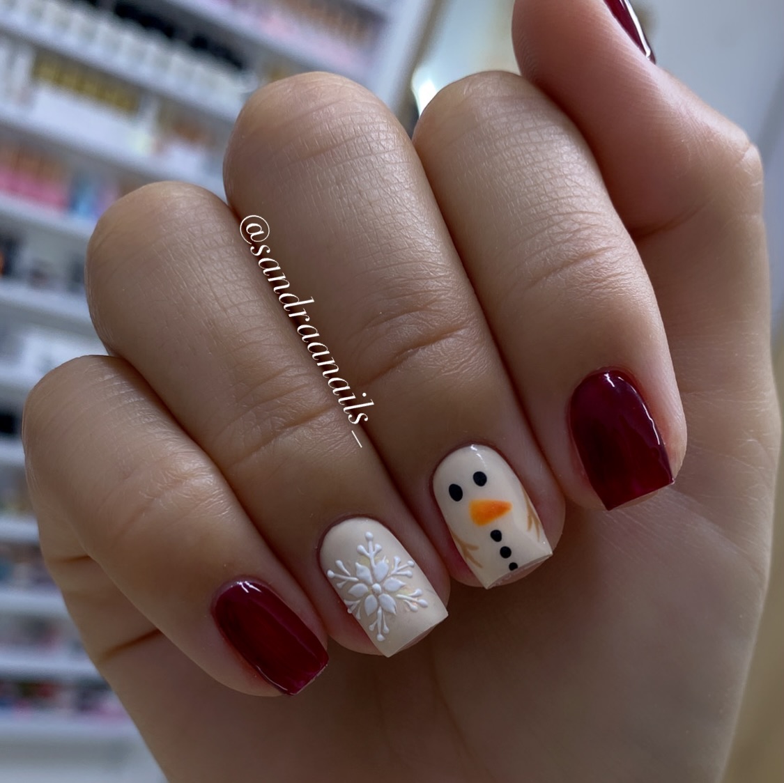 Zimowa bajka na paznokciach