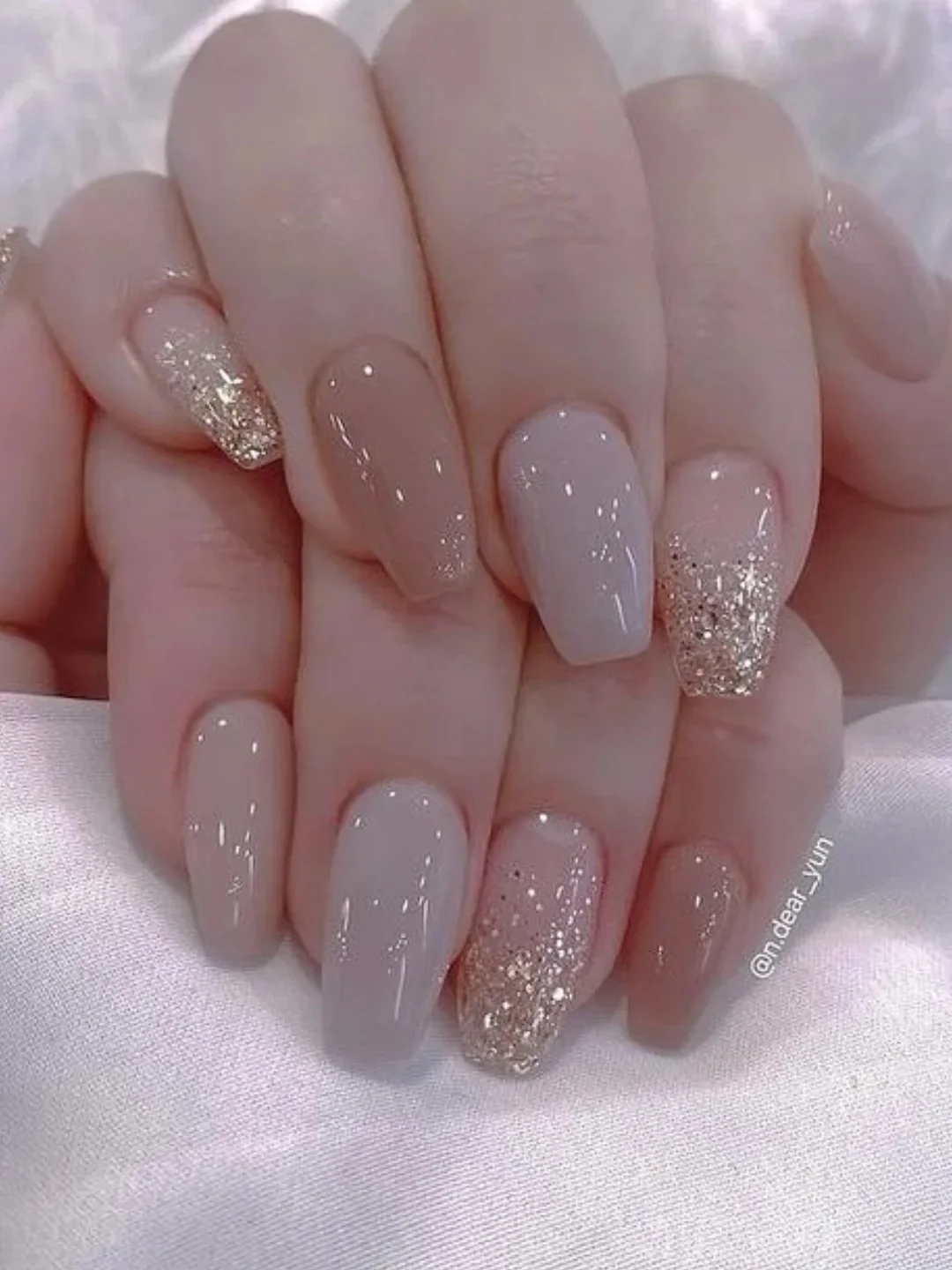 Złoty blask metalicznego szyku