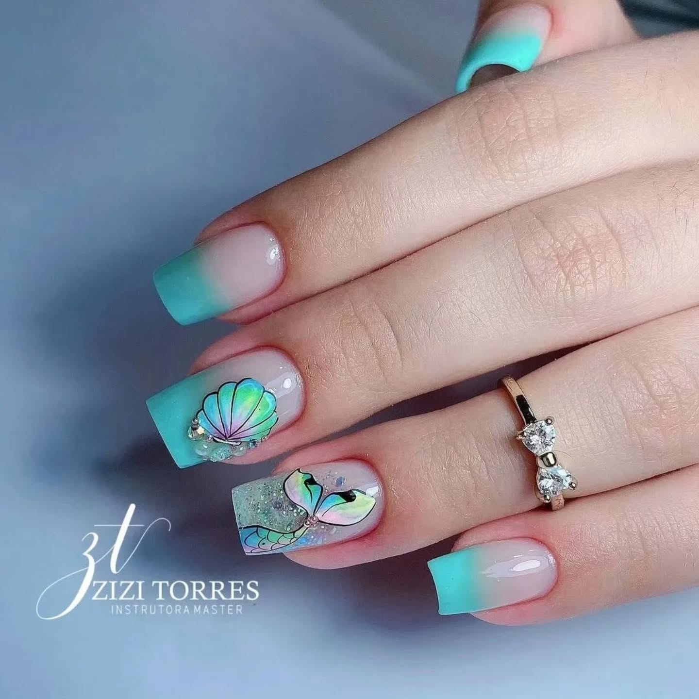 Magiczny manicure w stylu syrenki