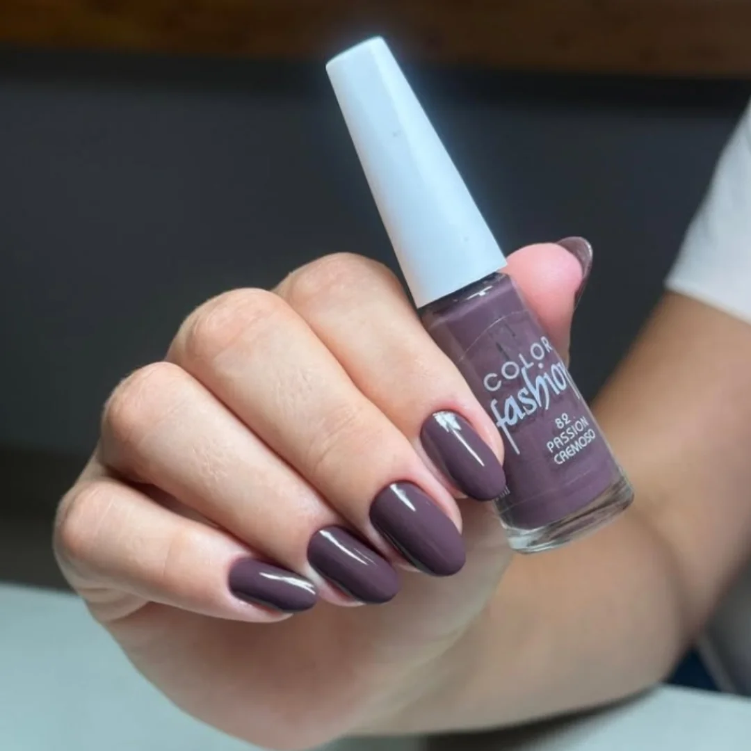 Trendowy minimalizm w jesiennych odcieniach