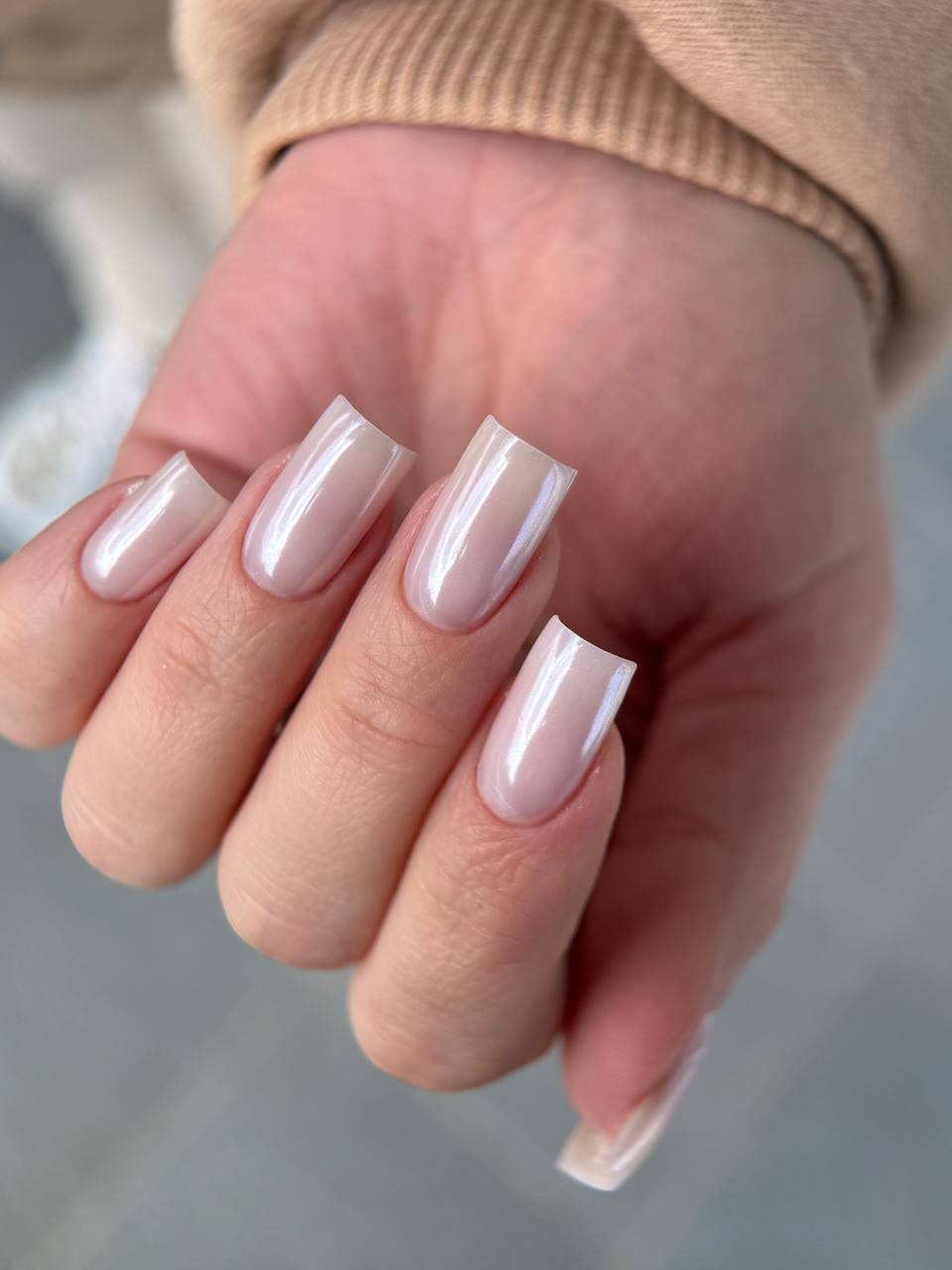 Długi kwadrat perłowy róż jednolity Indigo Nails