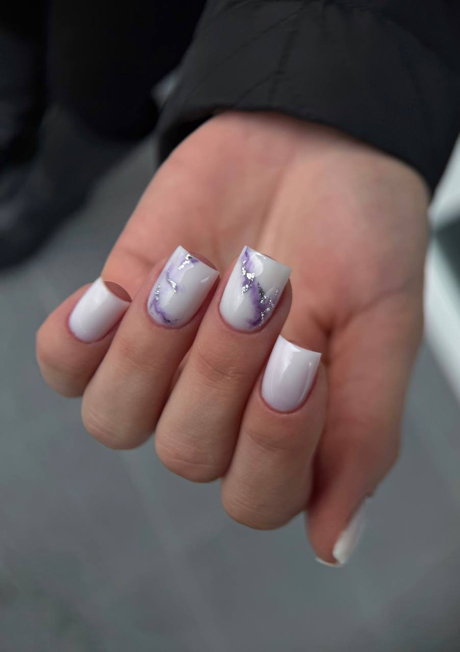 Kwadrat mleczna baza marmur fiolet NaiLac