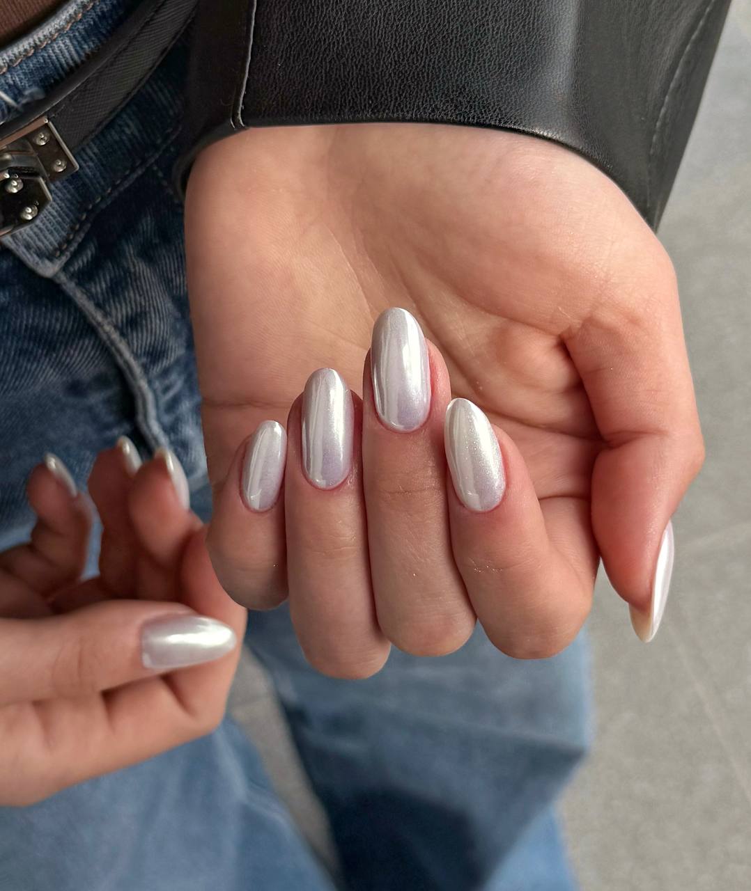 Owal perłowa biel chrome NeoNail